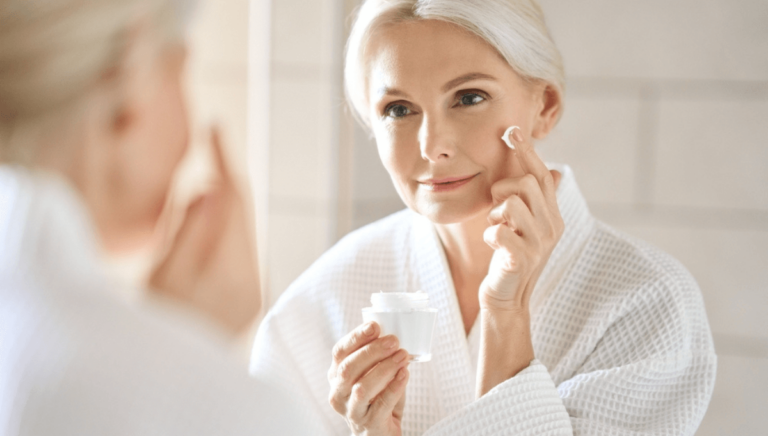 Top 5 des produits anti-âge incontournables en parapharmacie